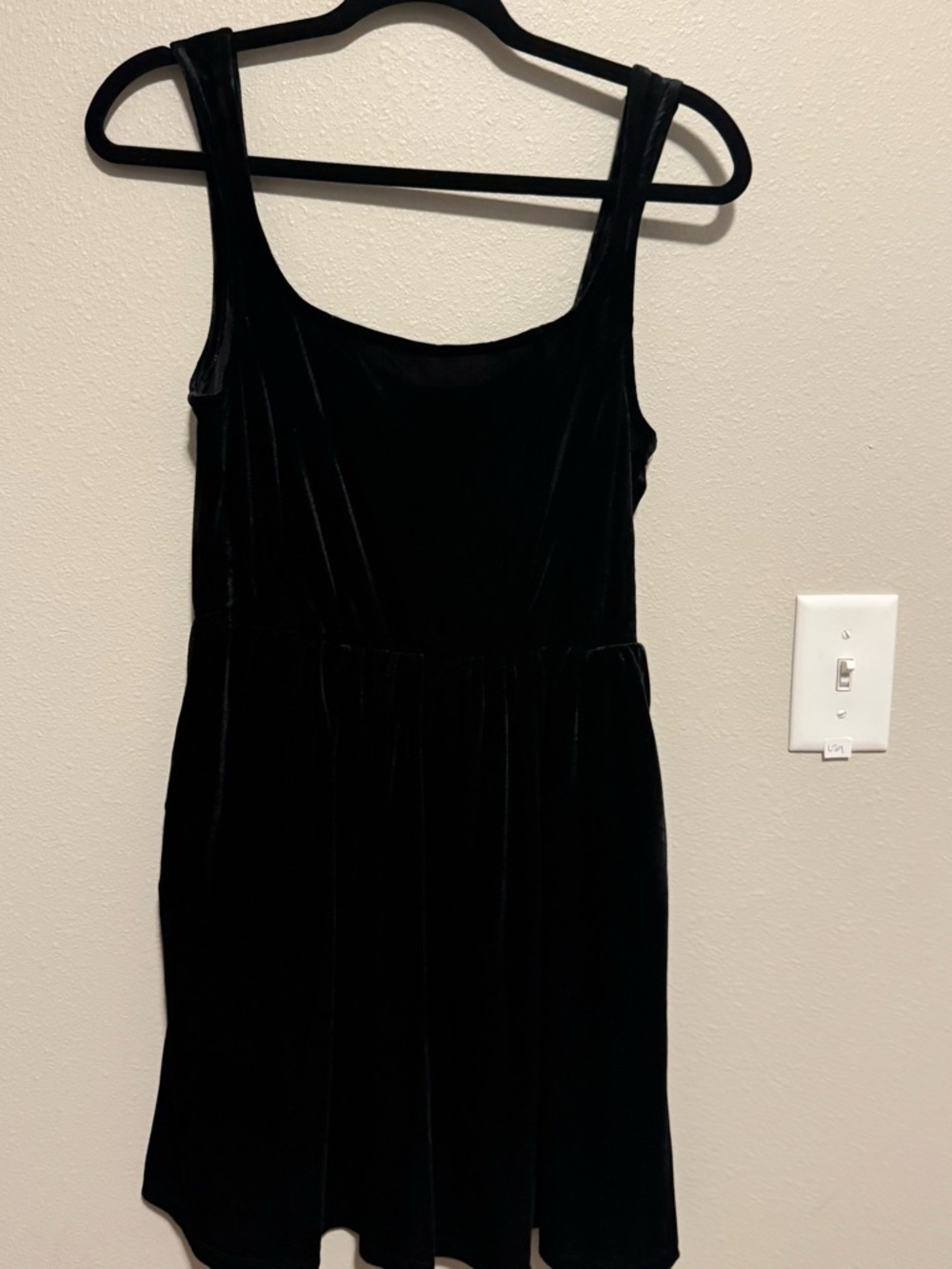 Classic Black Velvet Sleeveless Dress No Brand Tag Boutique Size Medium